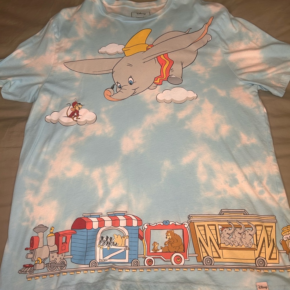 Loungefly Disney Dumbo Shirt 2x